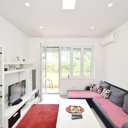 Central Apartment Njegoseva 214 โกตอร์ ภายนอก รูปภาพ