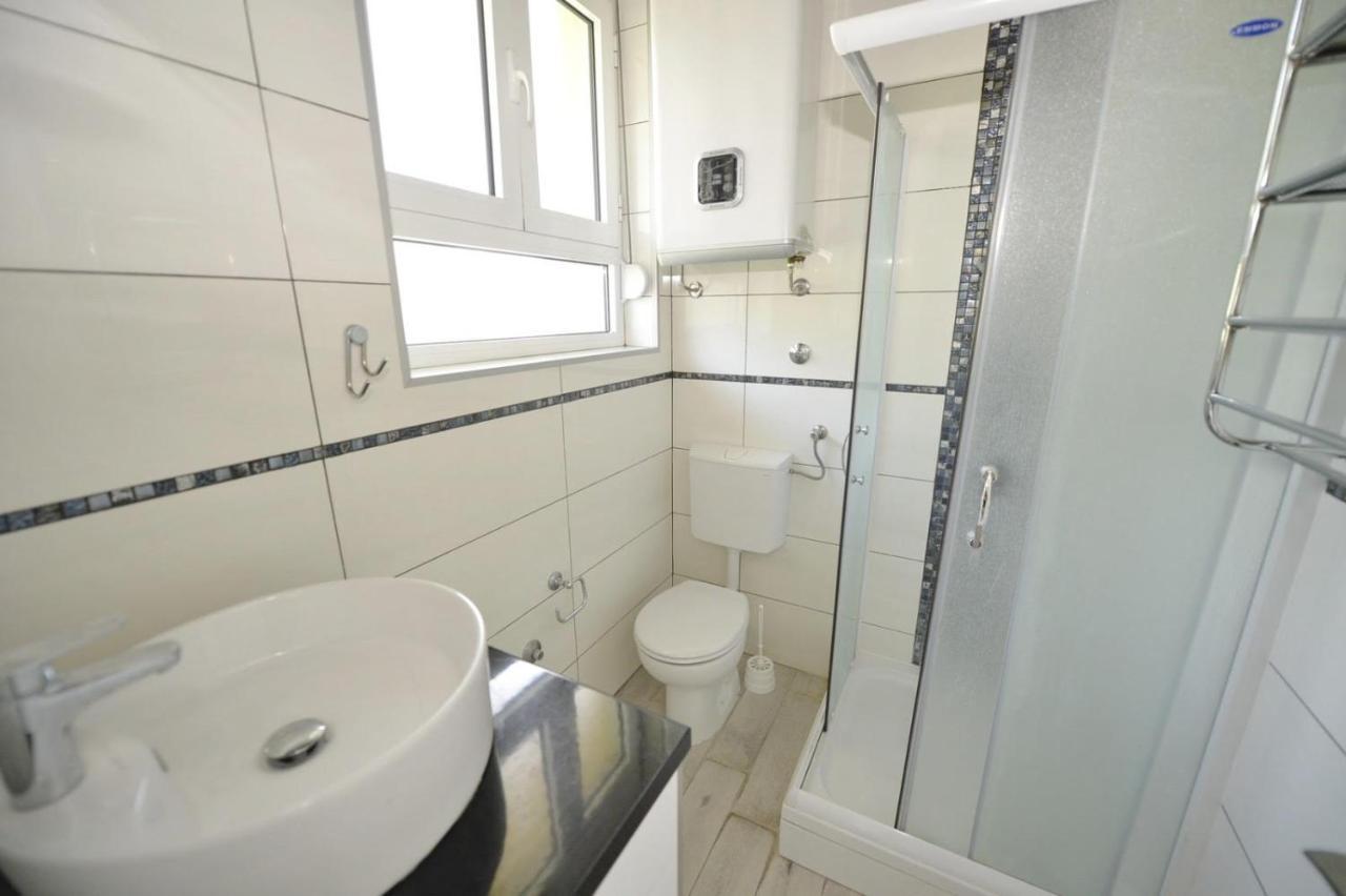 Central Apartment Njegoseva 214 โกตอร์ ภายนอก รูปภาพ