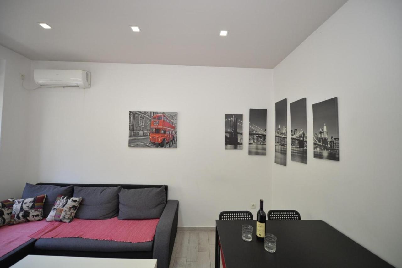 Central Apartment Njegoseva 214 โกตอร์ ภายนอก รูปภาพ