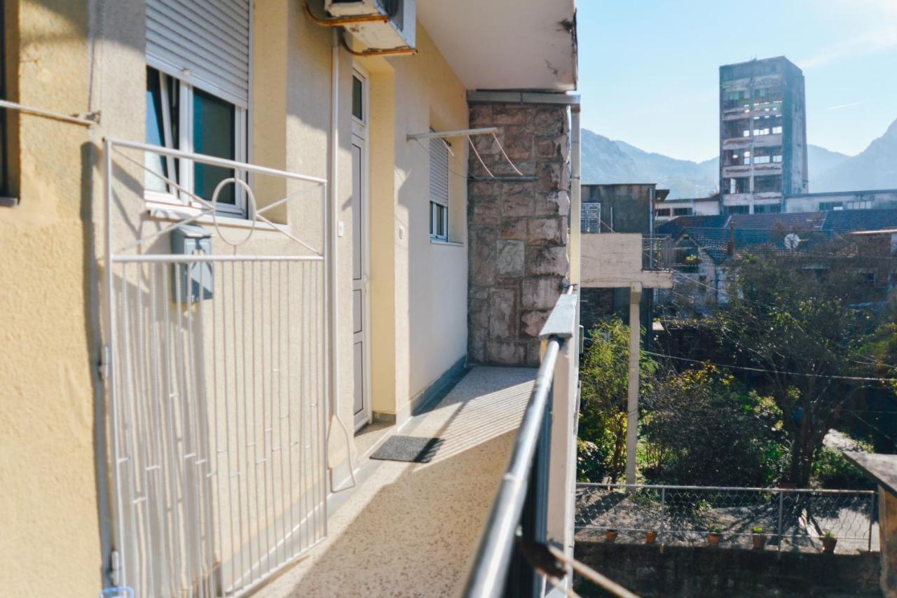 Central Apartment Njegoseva 214 โกตอร์ ภายนอก รูปภาพ
